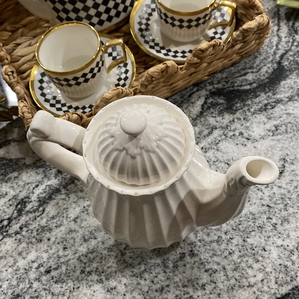 VTG. American Atelier “Athena” Creamy White Ironstone Ribbed Fluted Tea Pot!